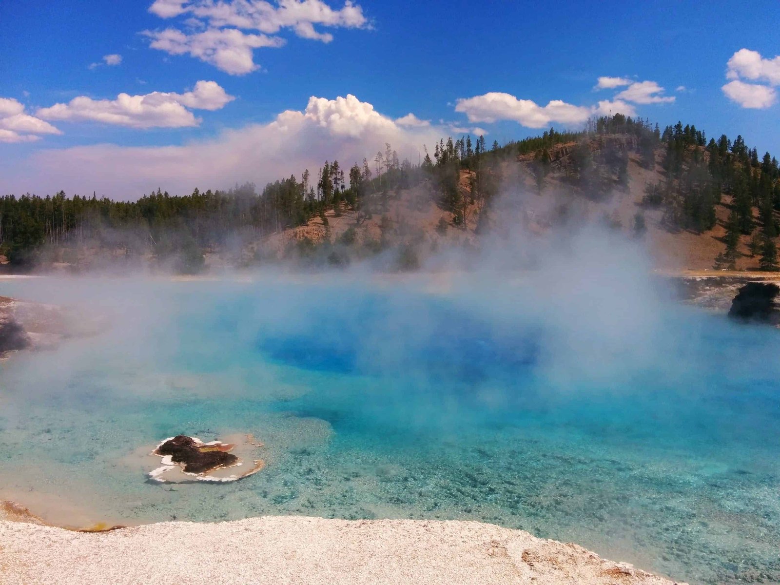 Full Guide to What Do Hot Springs Smell Like 4 What dot hot springs smell like?