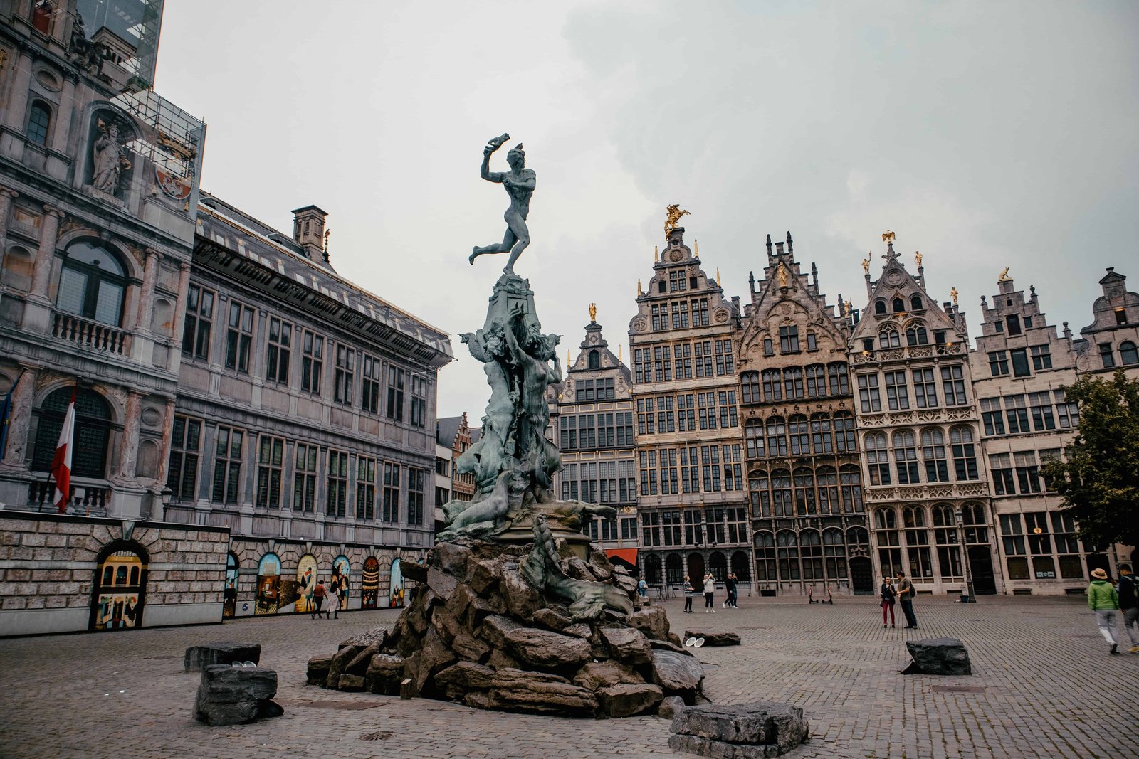 Discover the 18 Best Cities in Belgium Worth Visiting 7 Antwerp