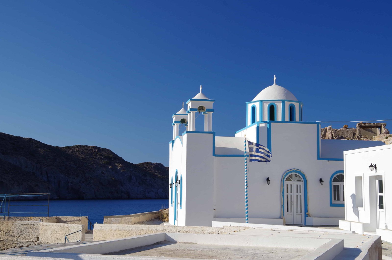 Milos, Greece: Things You Need To Know (2026) 4 Milos church