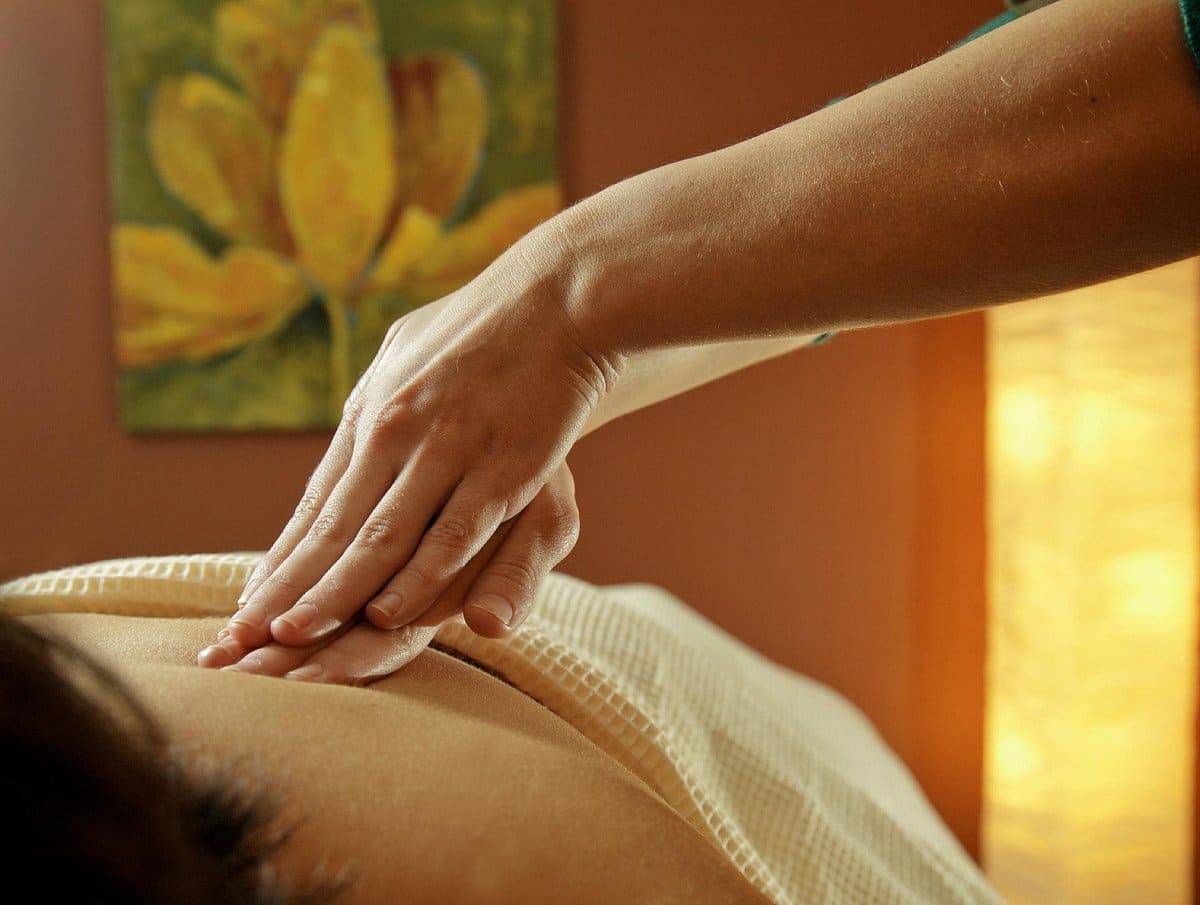 When to Travel to Bora Bora for Good Weather in 2026? 22 Spa treatment in Bora Bora