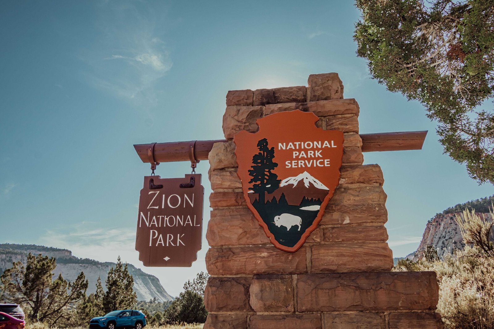 Zion National Park Caves: What Caves Are Worth A Visit (2026)? 1 Zion National Park caves