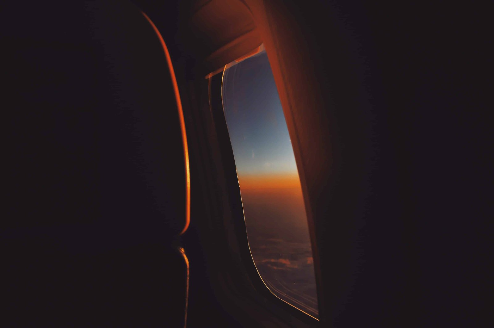 From Venice To Lake Como: 4 Ways To Travel in 2026 8 Plane