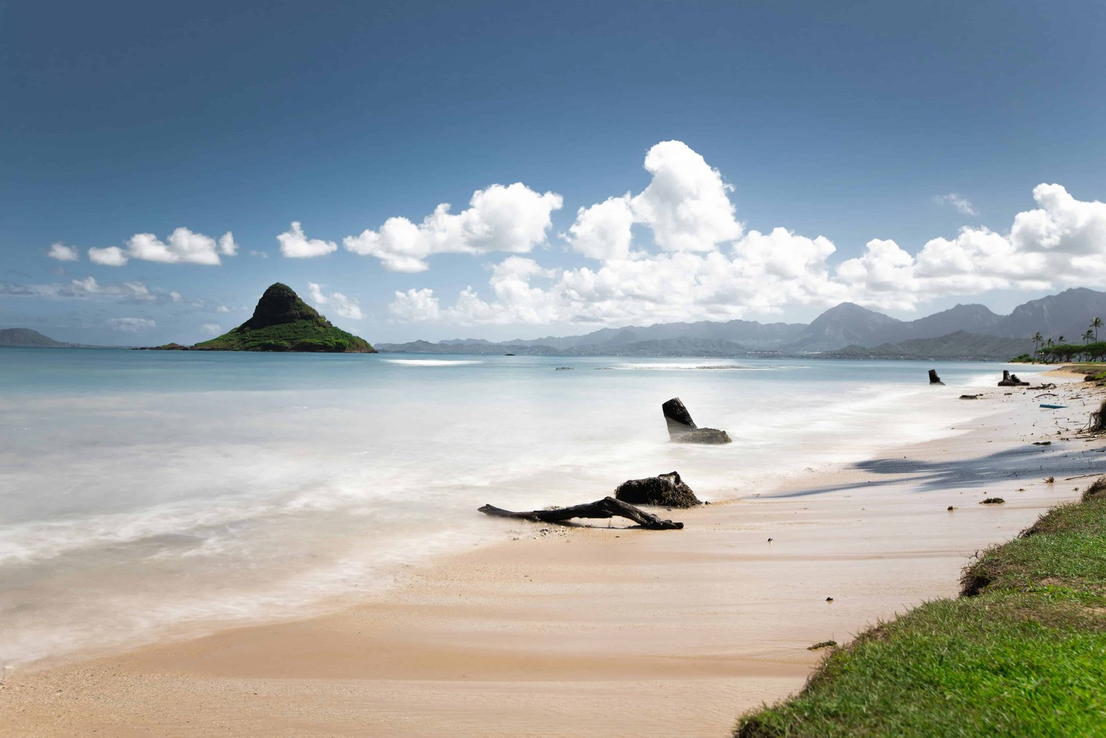Sunrise Oahu: 12 TOP Locations For You To Watch 18 Lanikai Beach