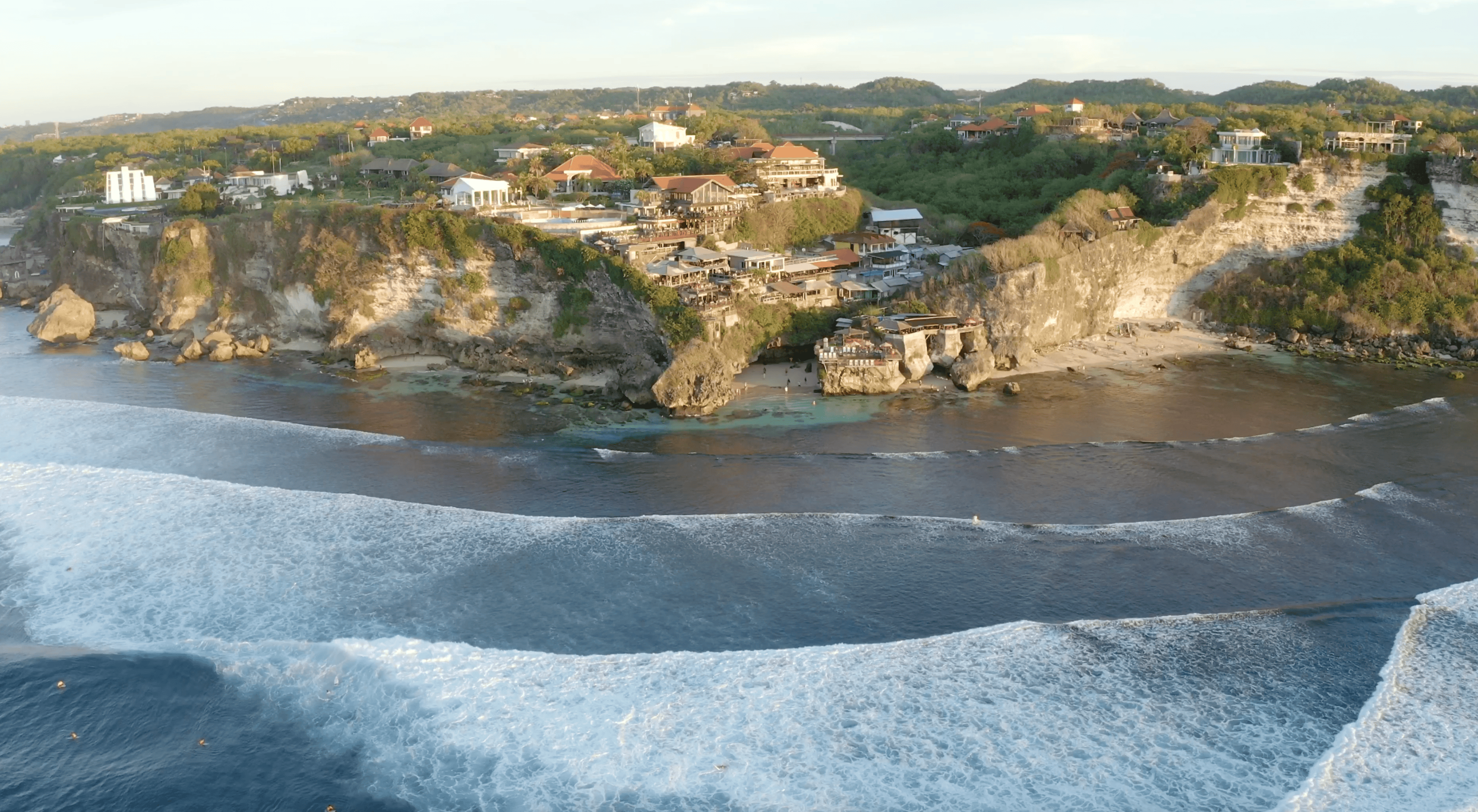 Complete Guide to Suluban Beach (in 2026) 4 Waves at Suluban Beach