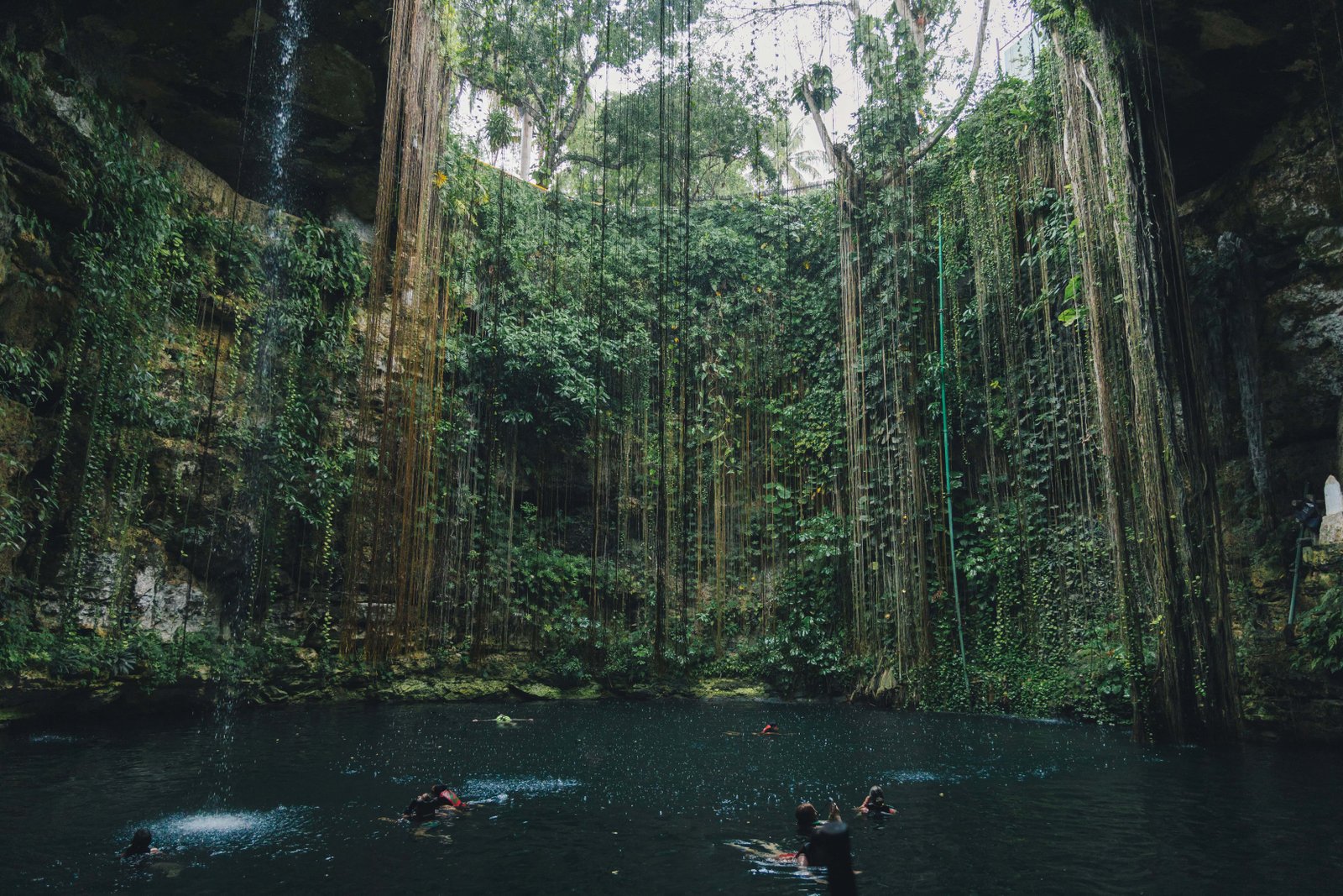Cenote Ik Kil Yucatan