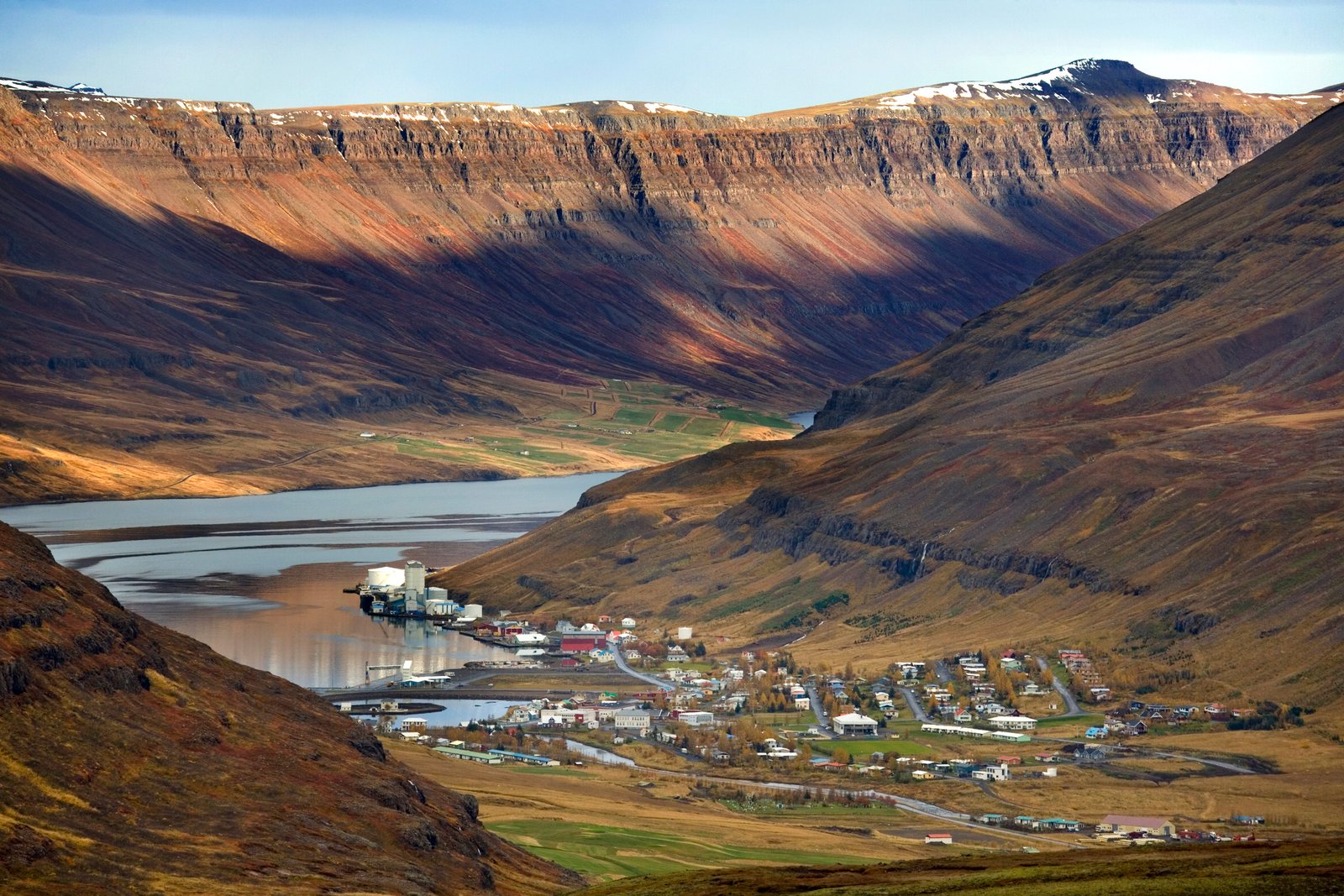 Seydisfjordur: What to expect in 2026? 3 Seydisfjordur on the west coast of Iceland