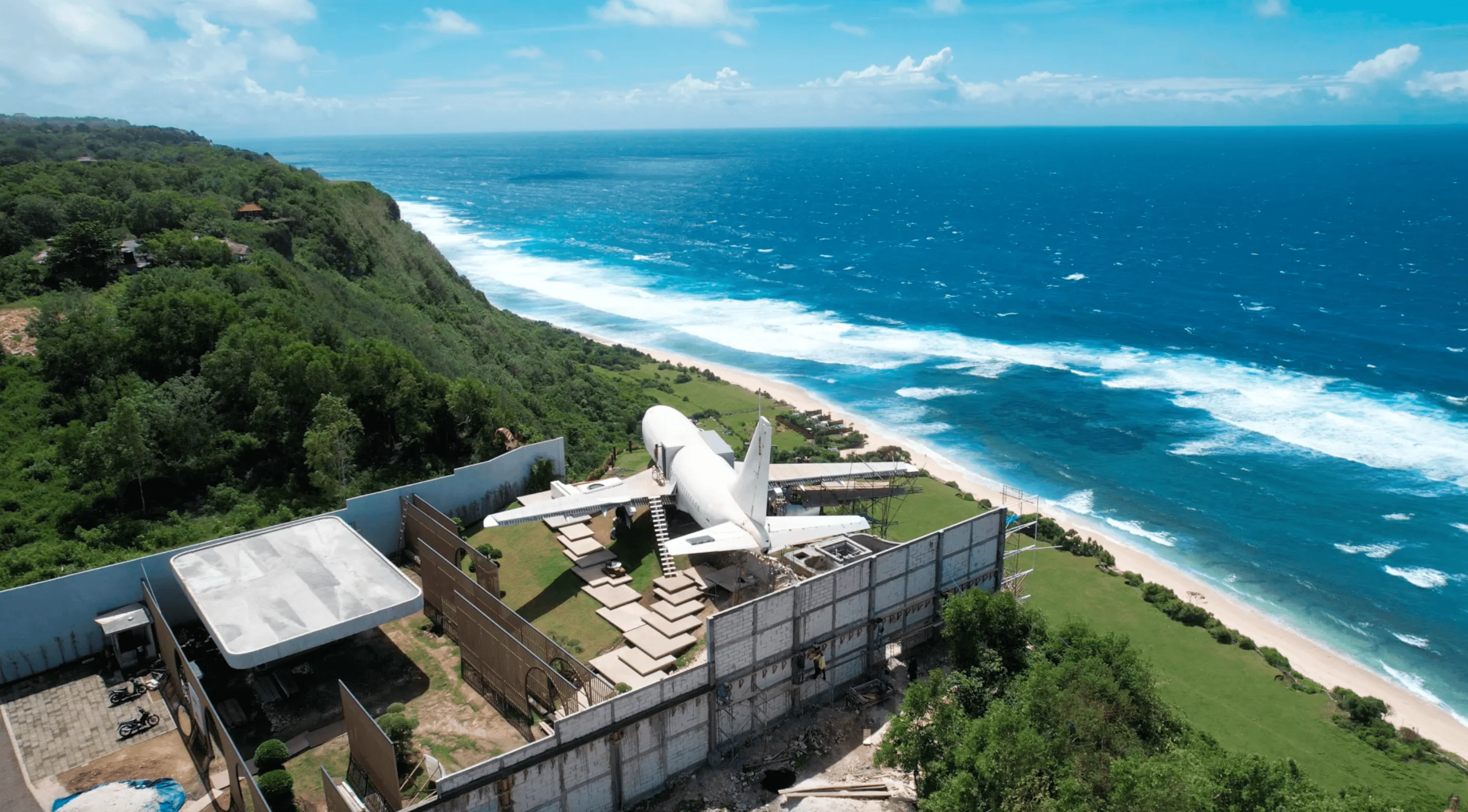 nyang nyang famous airplane accommodation