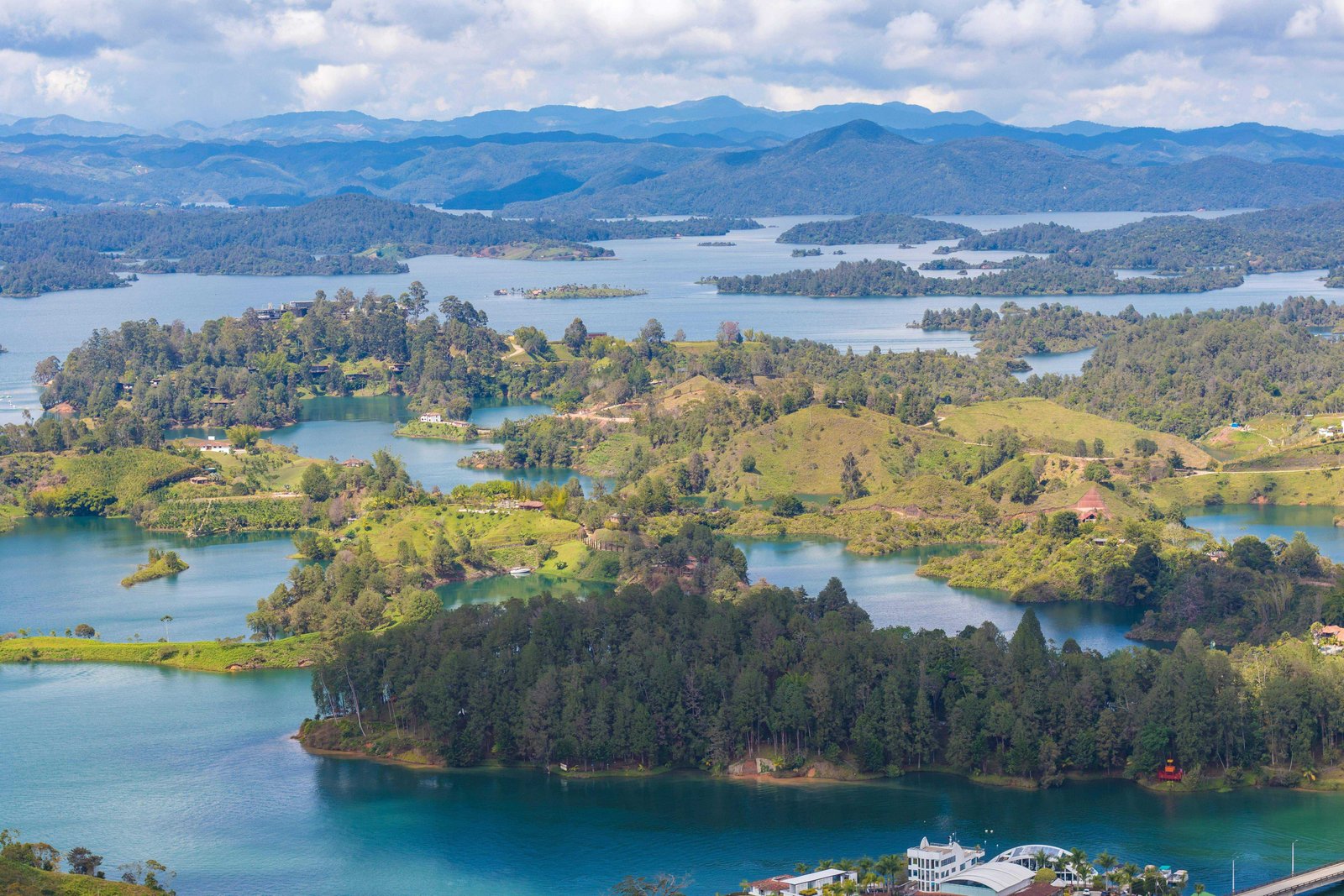 Guatape: The Truth About Visiting In 2026! 16 Guatape Laguna