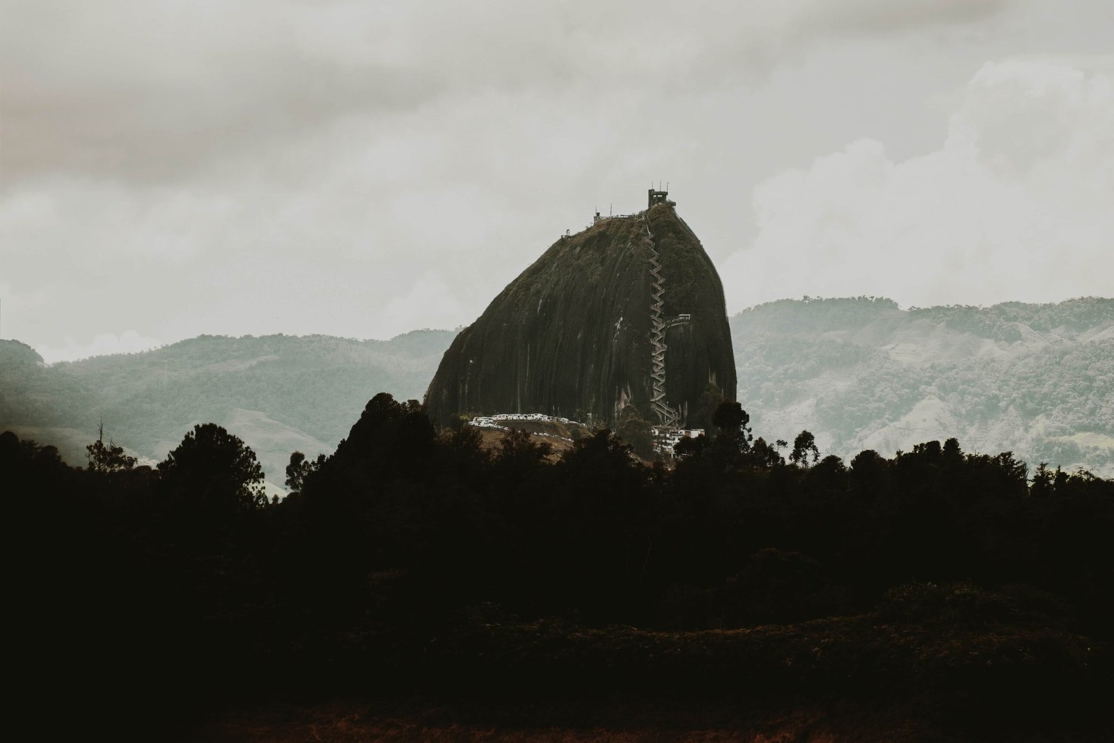 Guatape: The Truth About Visiting In 2026! 1 Guatape Colombia
