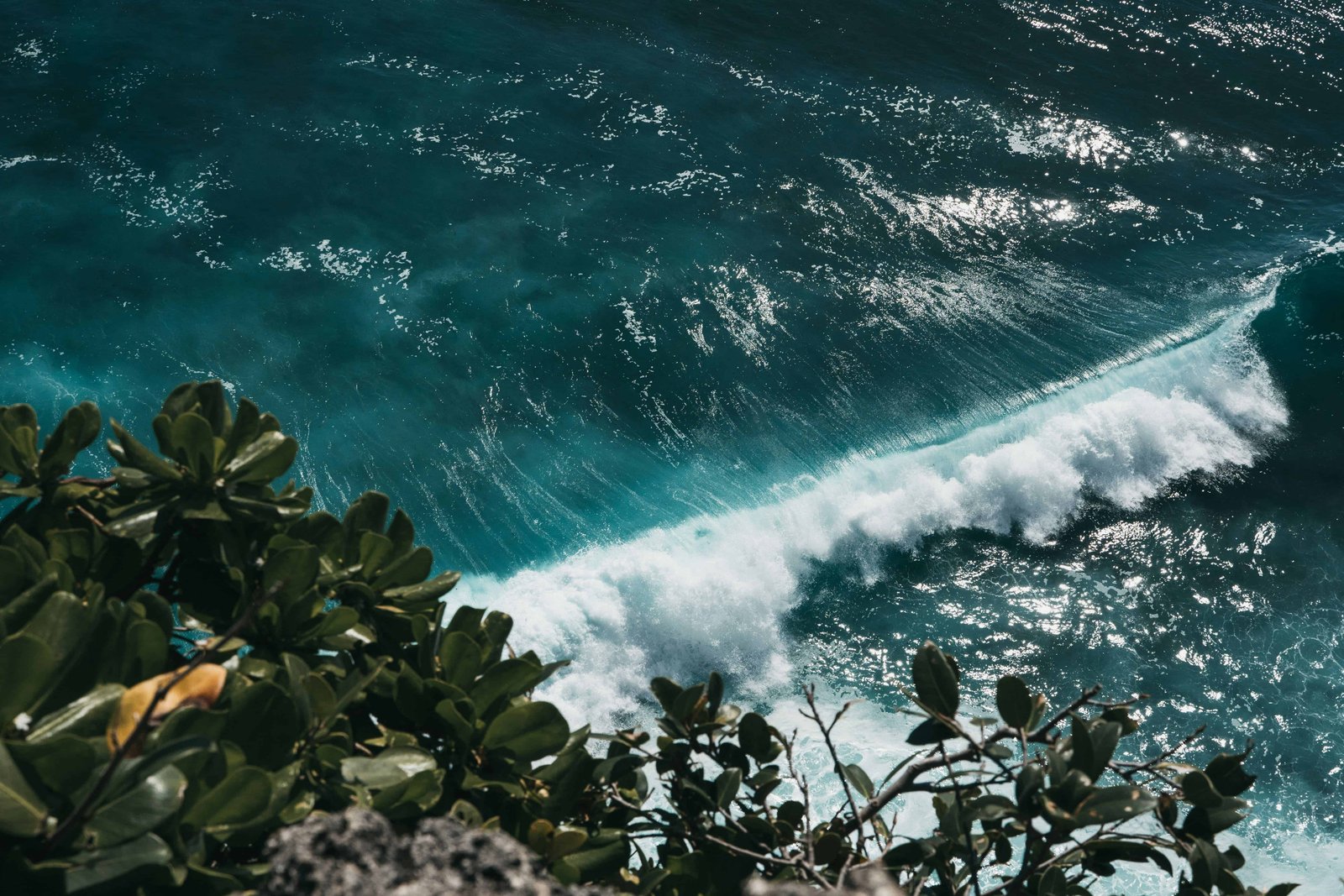 Nyang Nyang Beach Bali | Guide For First Timers 5 Waves at the beach
