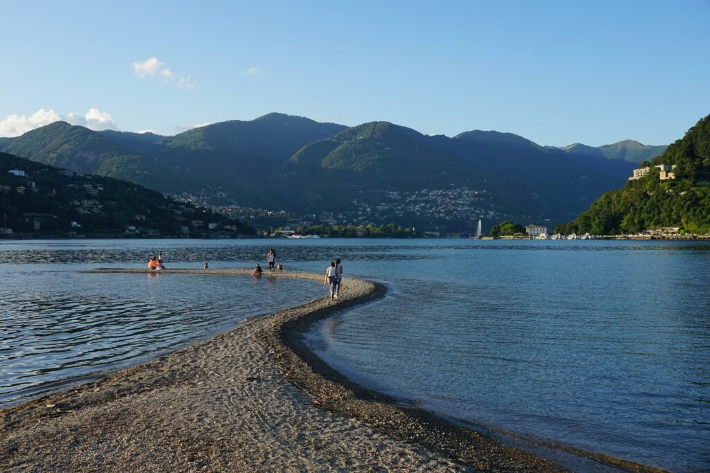 Map of Lake Como (Best Towns, Hotels & How to Plan Your Trip) 34 Public Beach in Lake Como