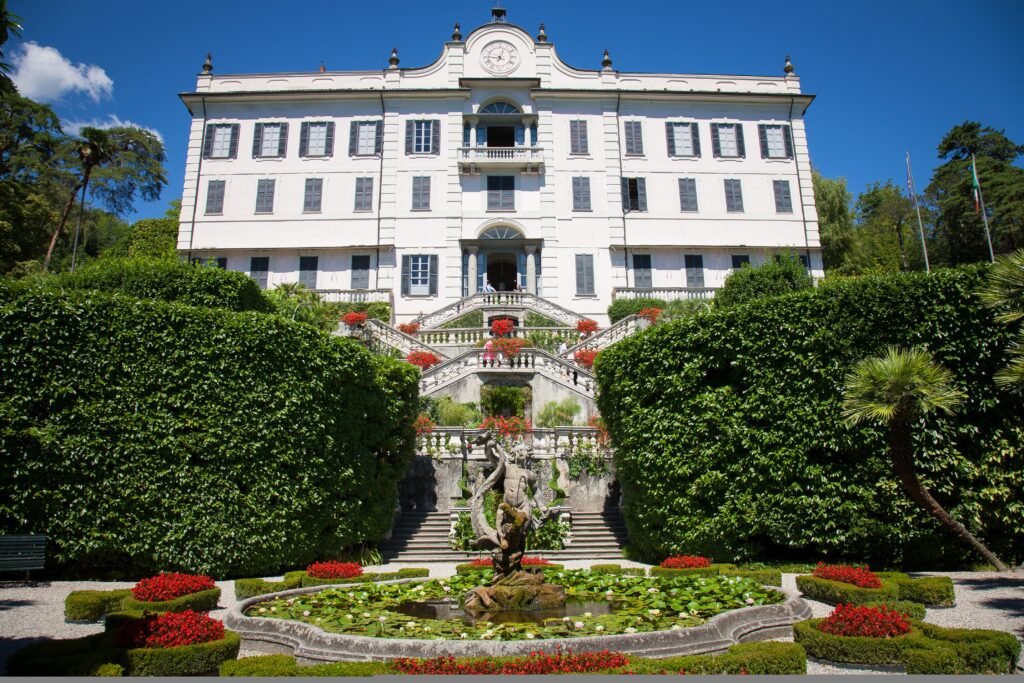 Map of Lake Como (Best Towns, Hotels & How to Plan Your Trip) 31 Villa Carlotta in Tremezzo