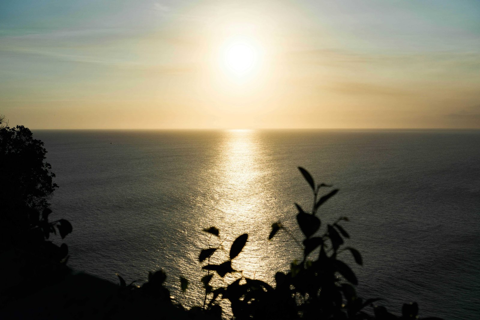 First Timer's Guide to Uluwatu Temple In Bali (2026) 8 View of the sunset