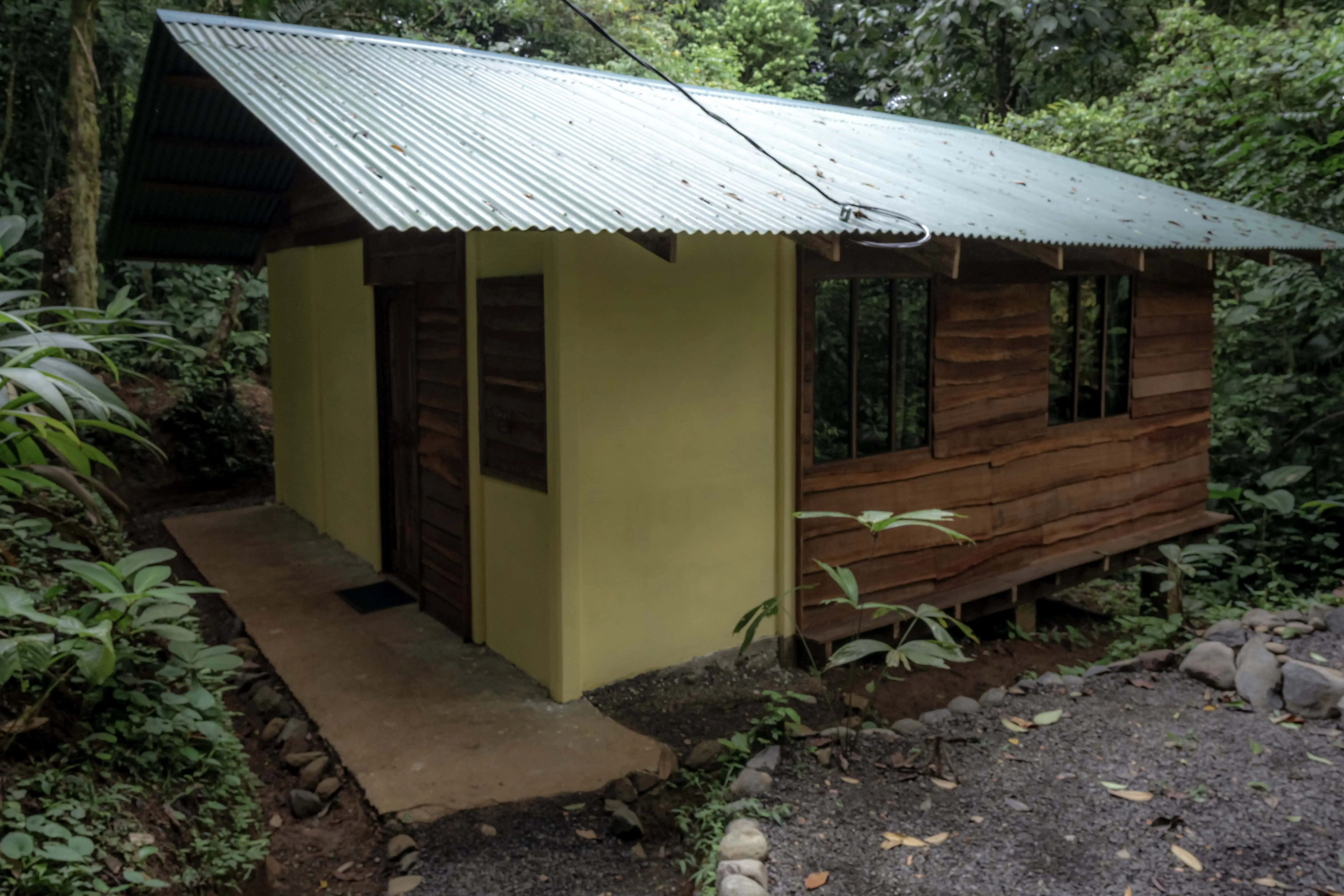 Bosque La Tigra Rainforest Lodge
