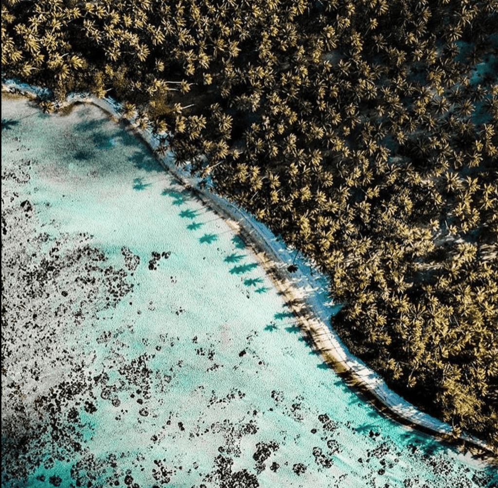 One of the many beaches in Huahine