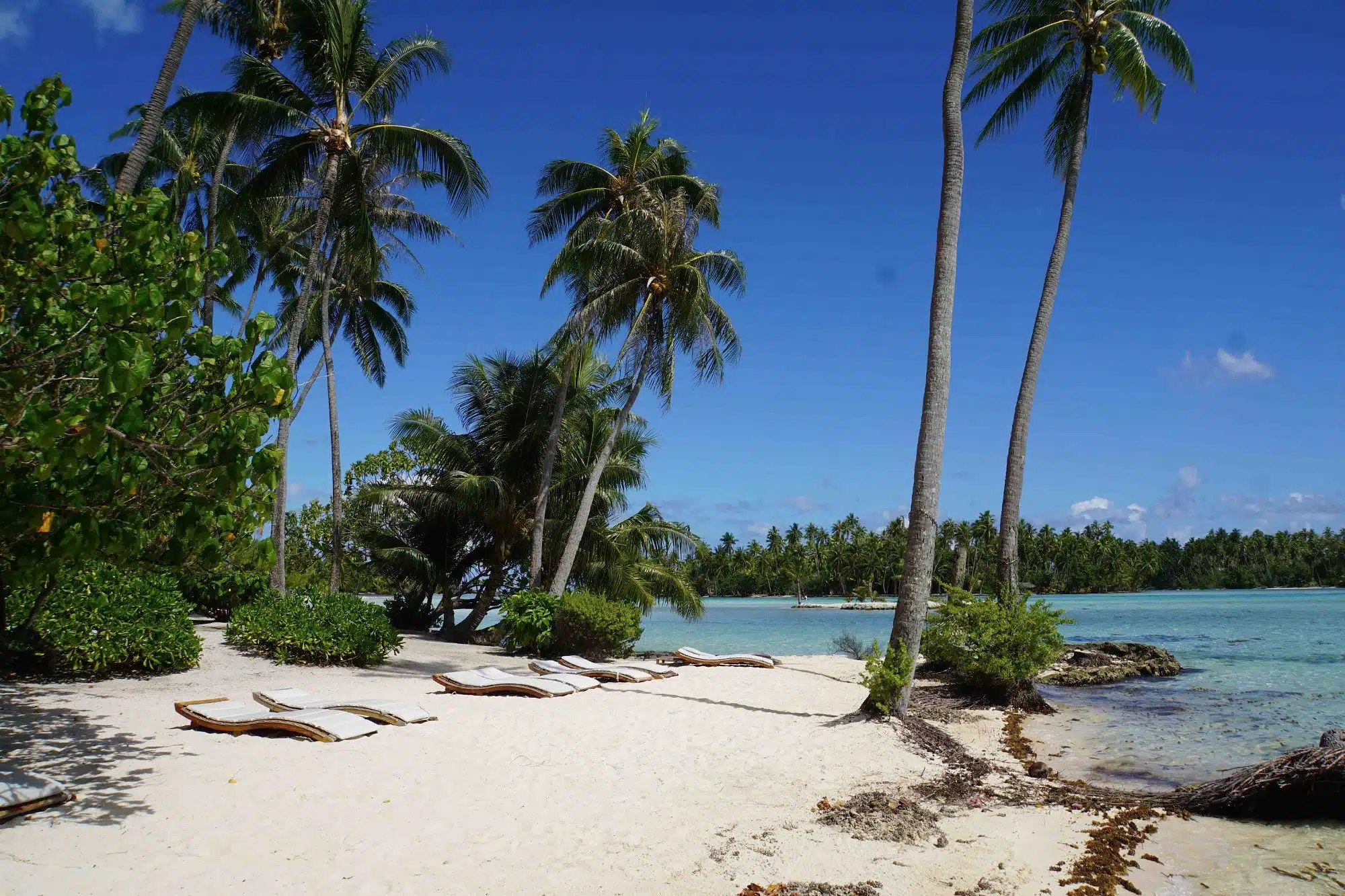 Beach at Le Taha'a Island