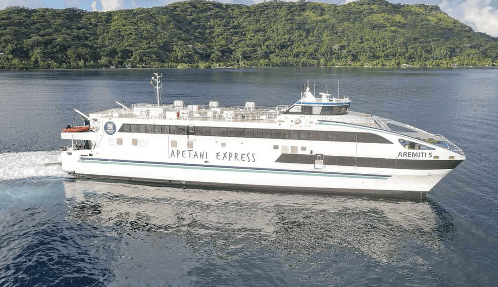 Discover Raiatea: 'The Sacred Island' 8 Apetahi express