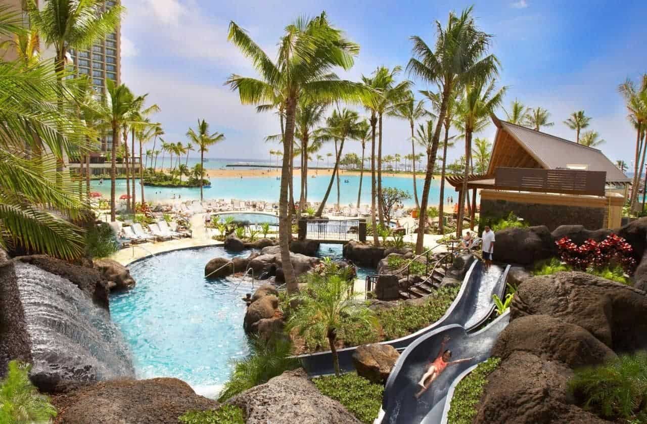 Hanauma Bay Lookout: Worth The Hike? 14 Hilton Hawaiian Village Waikiki Beach Resort