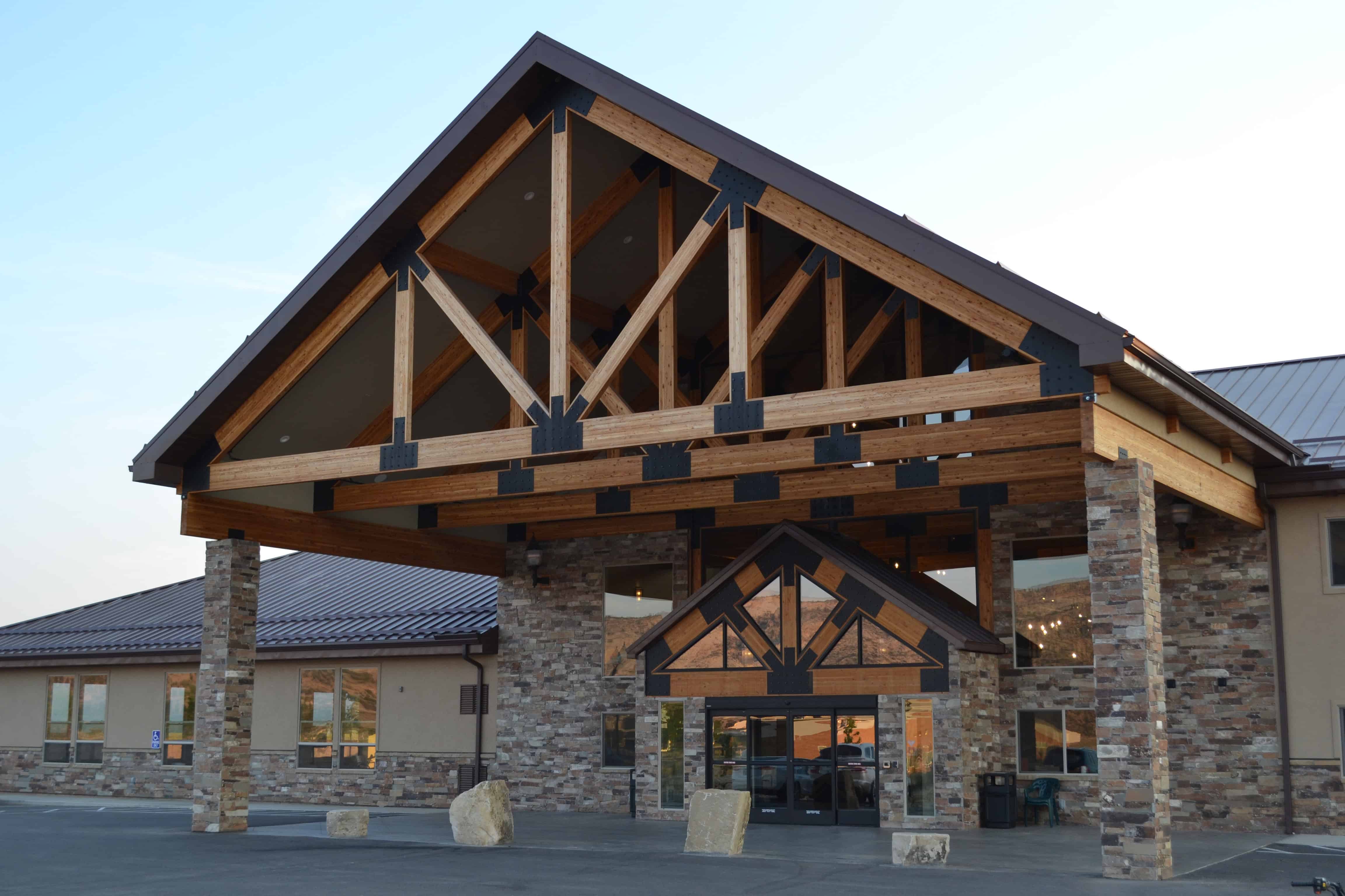 Lower Calf Creek Falls: A Magical Waterfall Hike! 9 Canyon Country Lodge