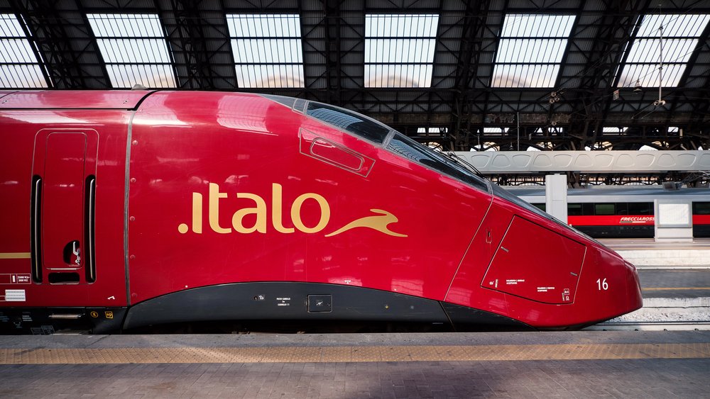 Venice to Lake Como: Go by Train, Bus or Car in 2026? 3 Italo train in Milan station