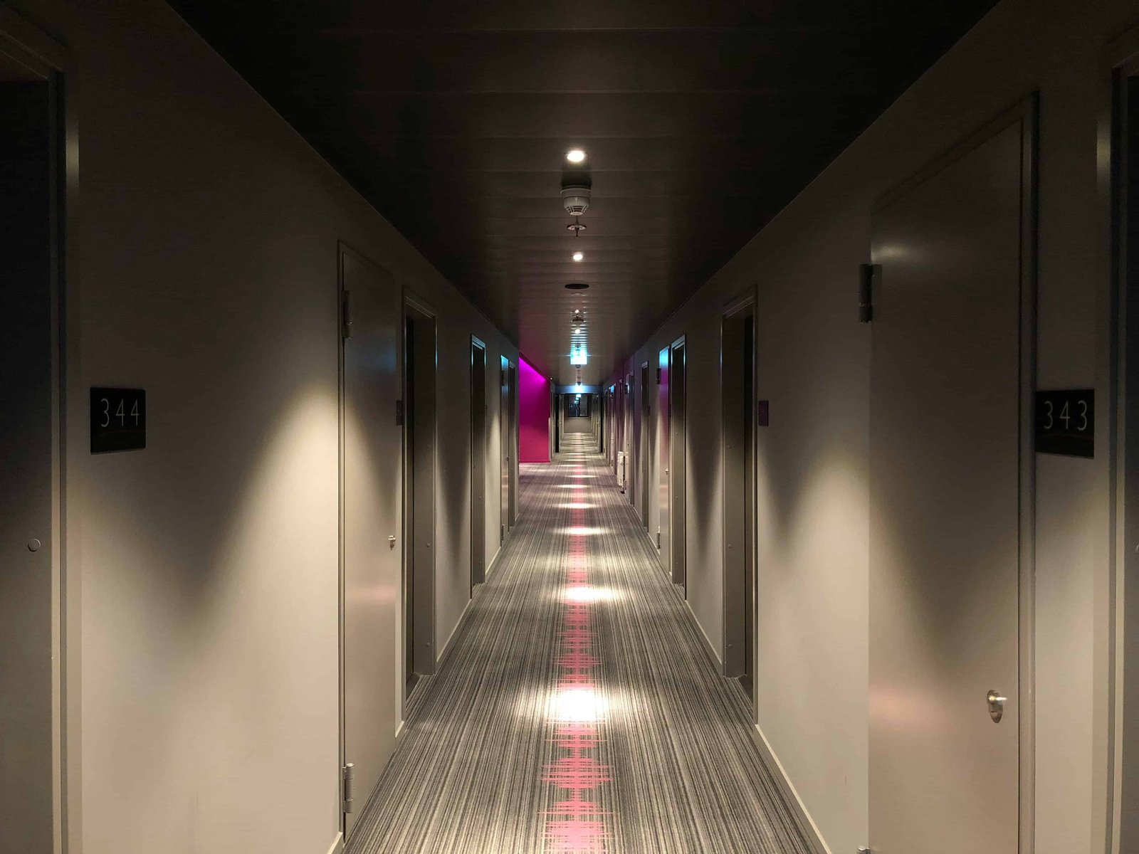 Boosting Your Hotel Room Safety: Tips for a Worry-Free Stay 2 Hotel Safety Tips
