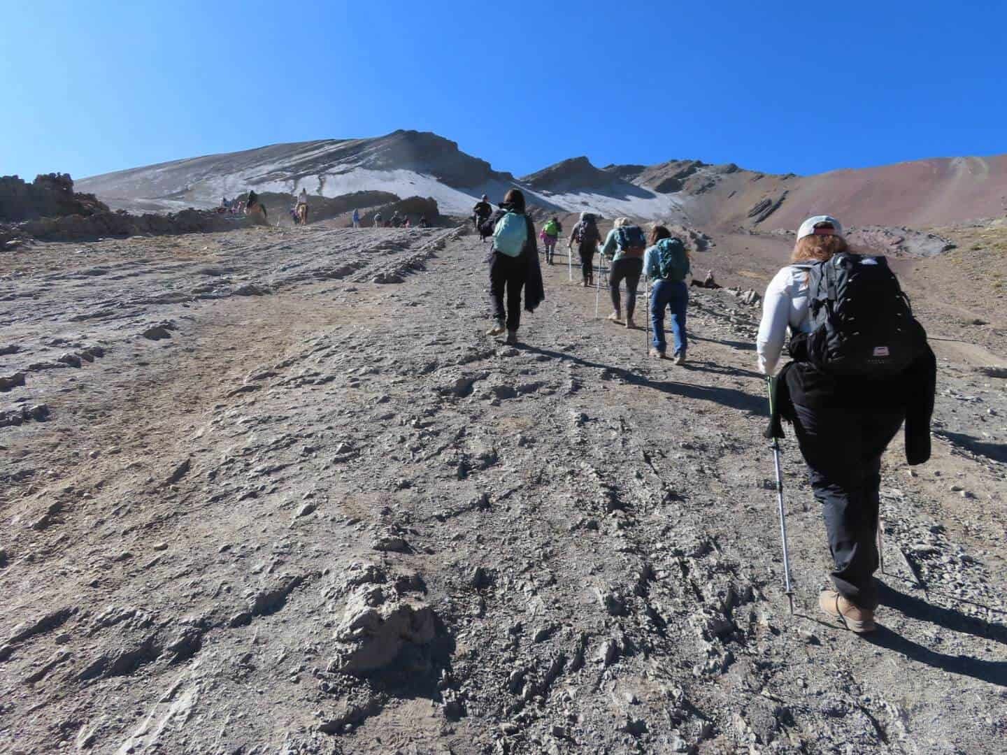 WHY Visit Red Valley Peru? 14 Hiking in group to the summit