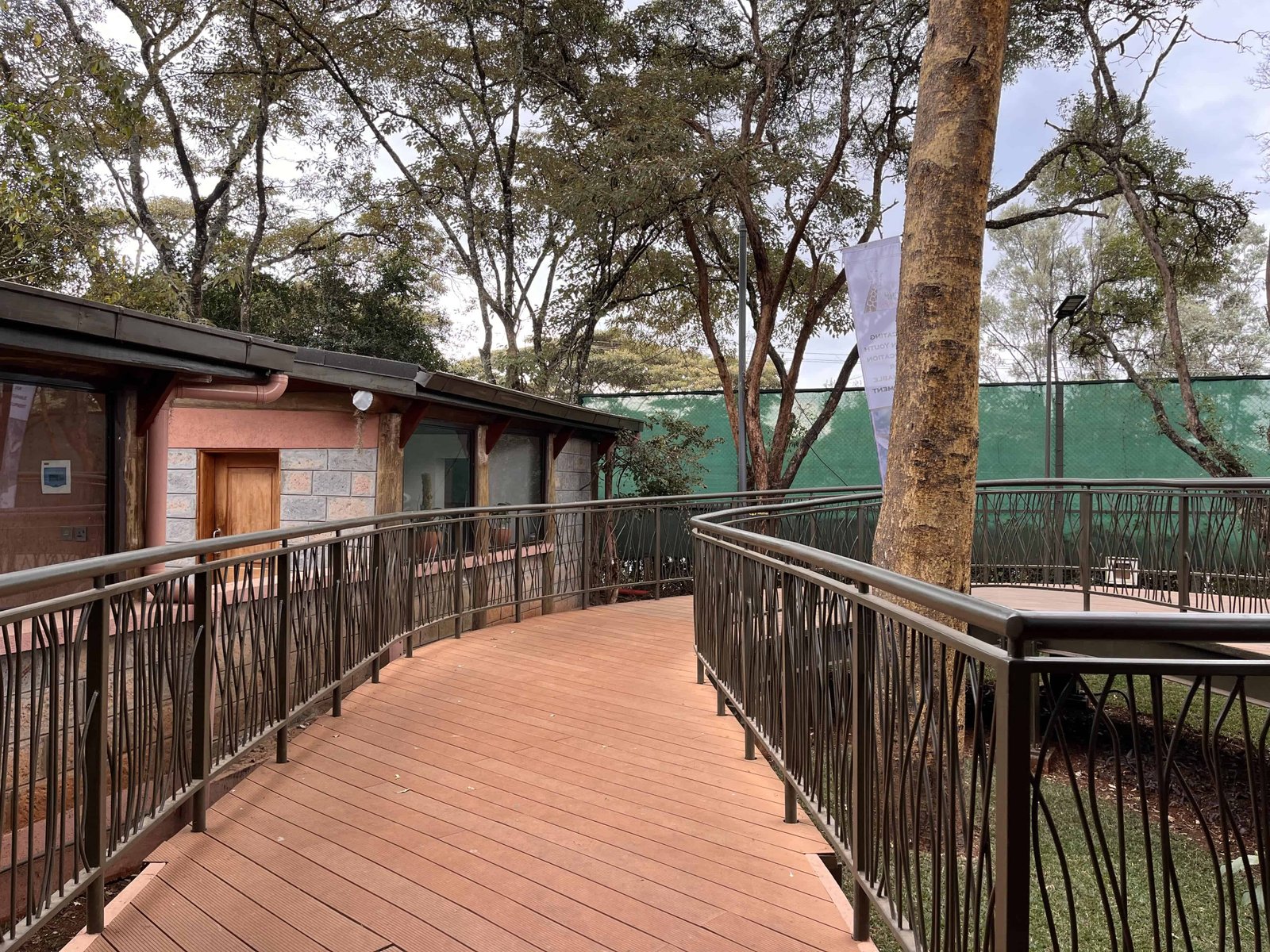 Kenya 10 Day Itinerary: Two Unique Routes for a Kenya Safari 13 Short route you'll have to follow to reach the giraffes