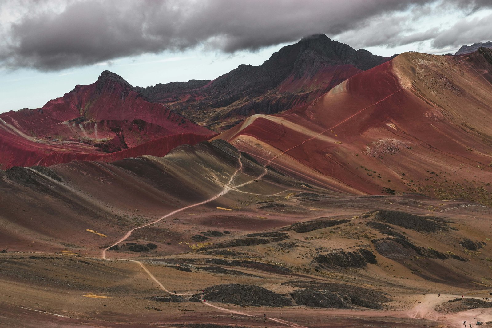 WHY Visit Red Valley Peru? 6 A very red Red Valley