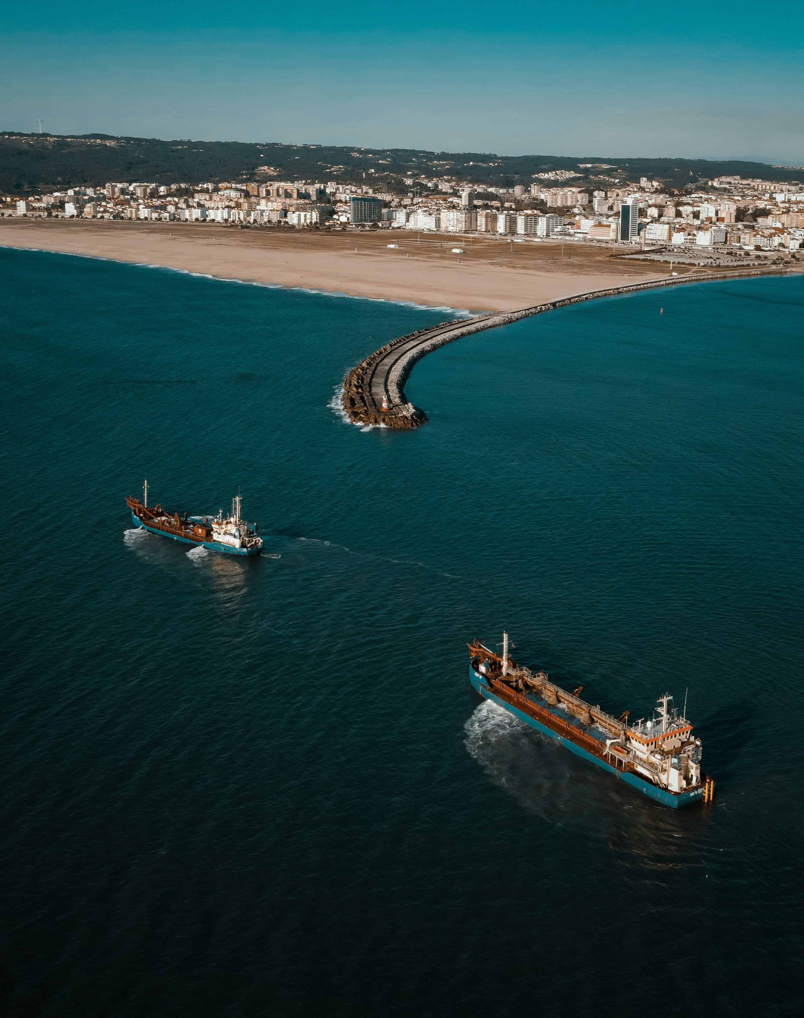 How to visit Figueira da Foz (Queen of Beaches)? 9 Harbor of Figueira da Foz