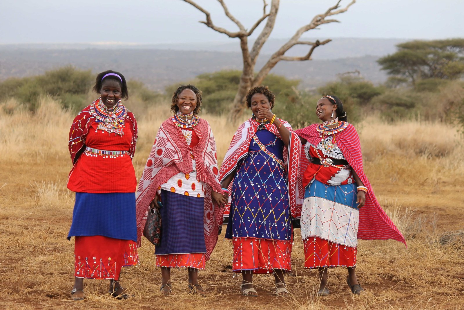 What is the Cost of a Safari in Kenya for 2026? 26 Maasai People