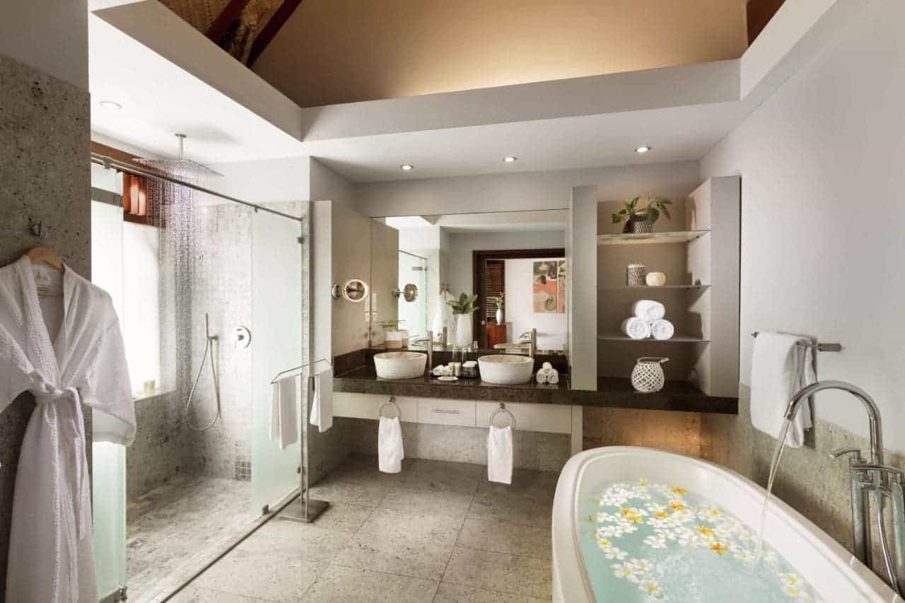 9 Best Moorea Overwater Bungalows + TIPS (2026 Update) 8 Hilton Moorea Lagoon Resort & Spa via Booking.com