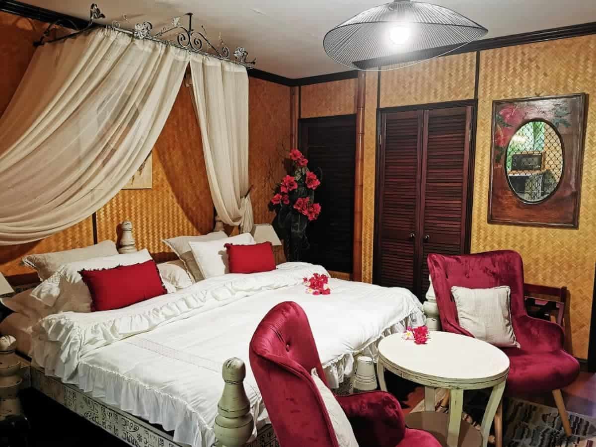 9 Best Moorea Overwater Bungalows + TIPS (2026 Update) 17 Hôtel Fenua Mata'i'oa via Booking.com