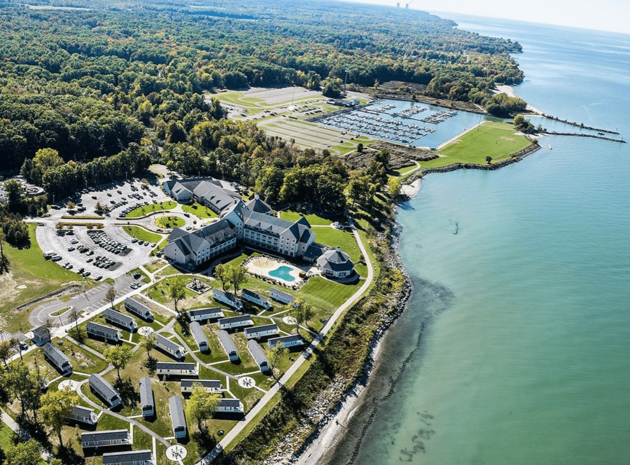 Geneva State Park in Ohio: What to Do (full guide)? 1 Geneva State Park