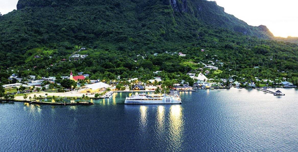 How to Travel from Tahiti to Bora Bora: A 2026 Guide 12 Apetahi Express to get from Tahiti to Bora Bora