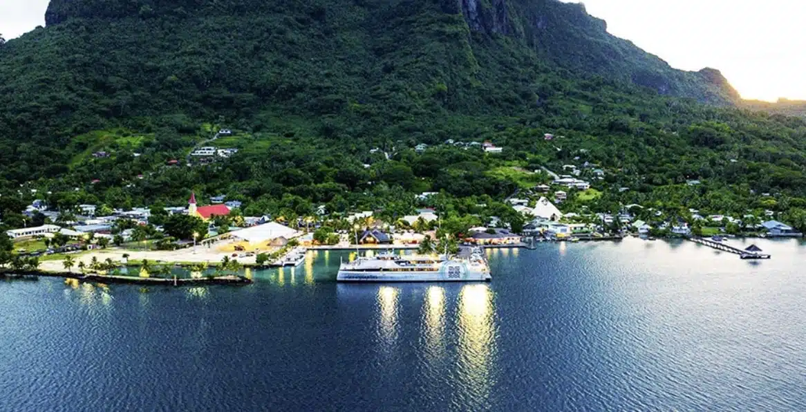 Apetahi Express to get from Tahiti to Bora Bora