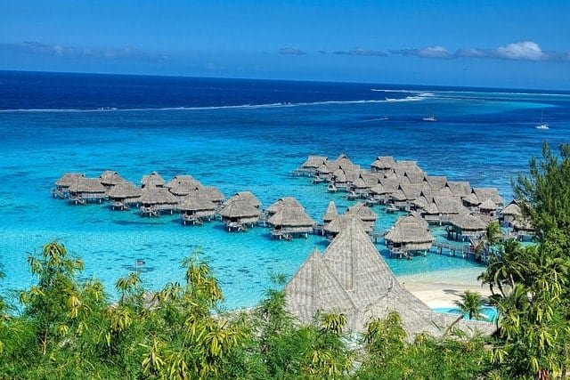 Bora Bora: 36 Things You NEED To Know Before You Go 31 Sea view Moorea