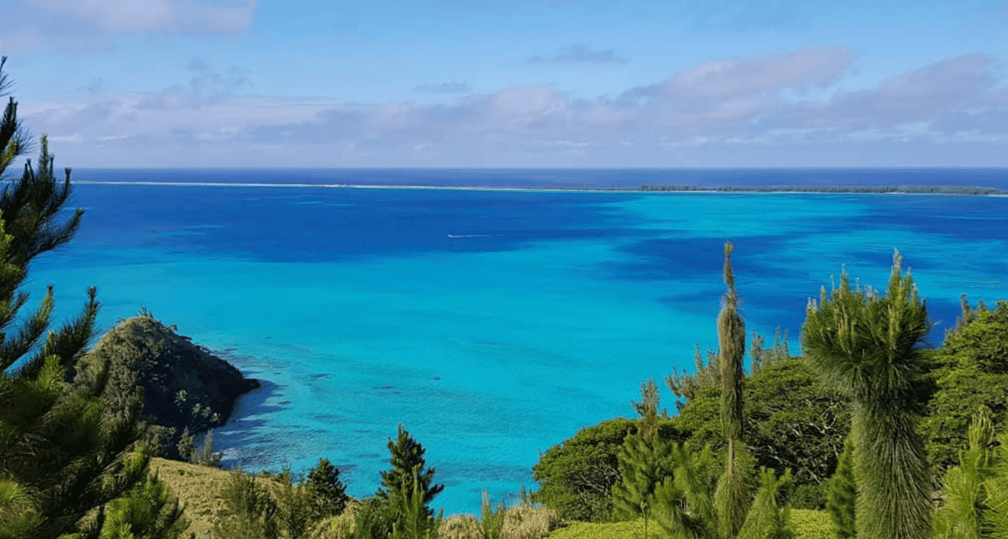 The TOP 12 Tahiti Beaches to Visit in 2026! 19 Aukena