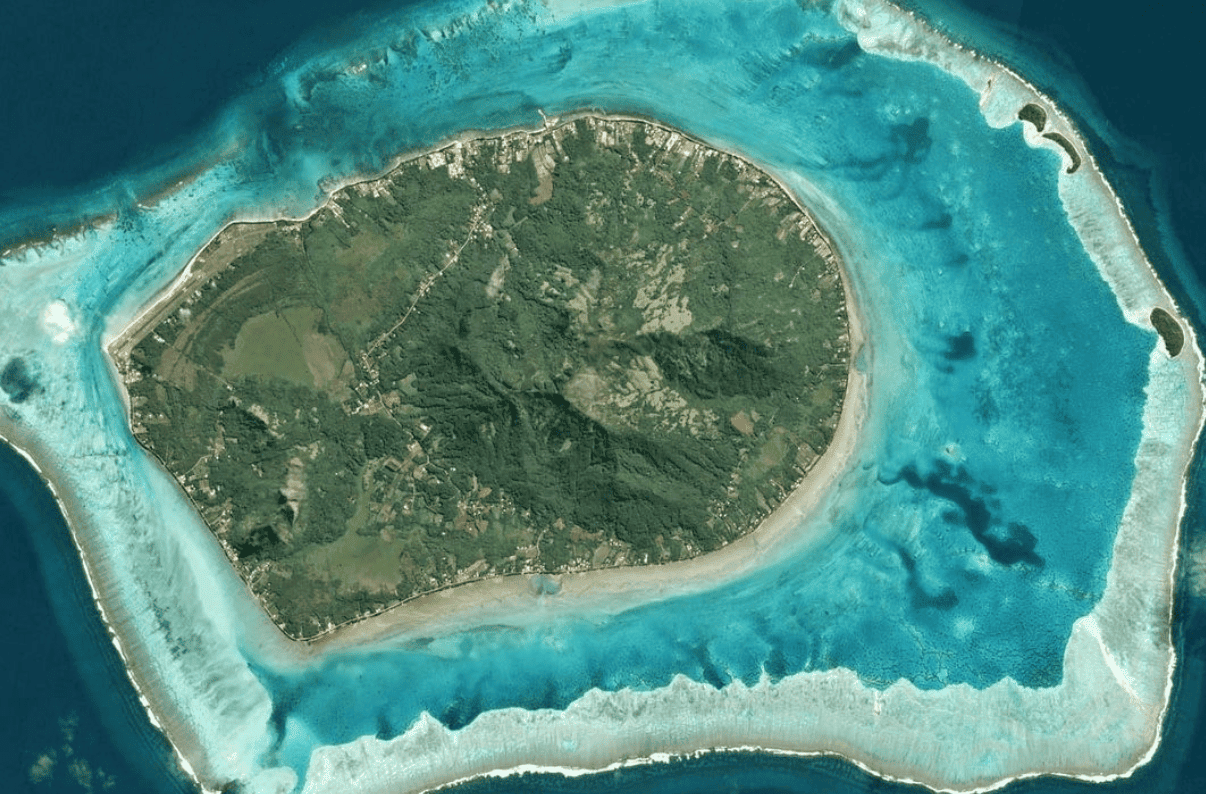 Austral Islands: What to expect in 2026 (+FAQ)? 2 Tubuai Island part of the Austral islands.