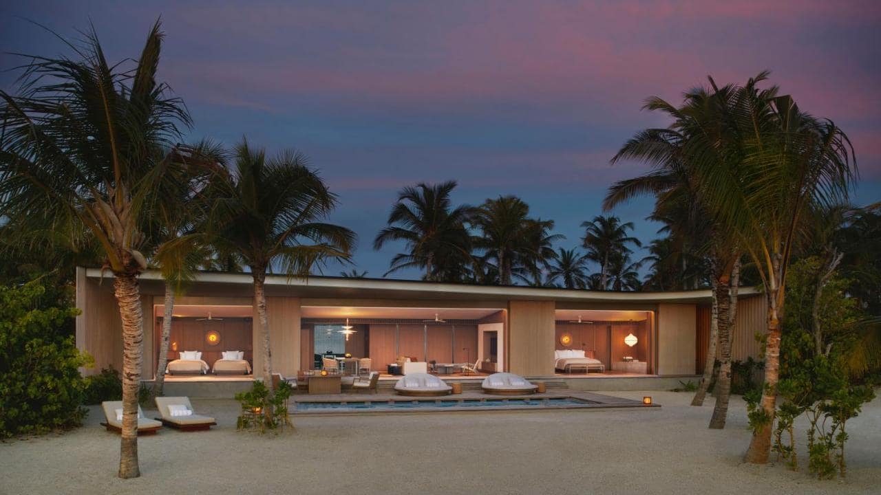 Bora Bora Island vs Maldives: Which island to choose in 2026? 24 The Ritz-Carlton Maldives, Fari Islands