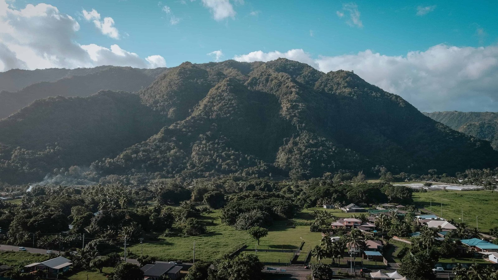 Society Islands: Travel Guide, Highlights and Map 6 Tahiti