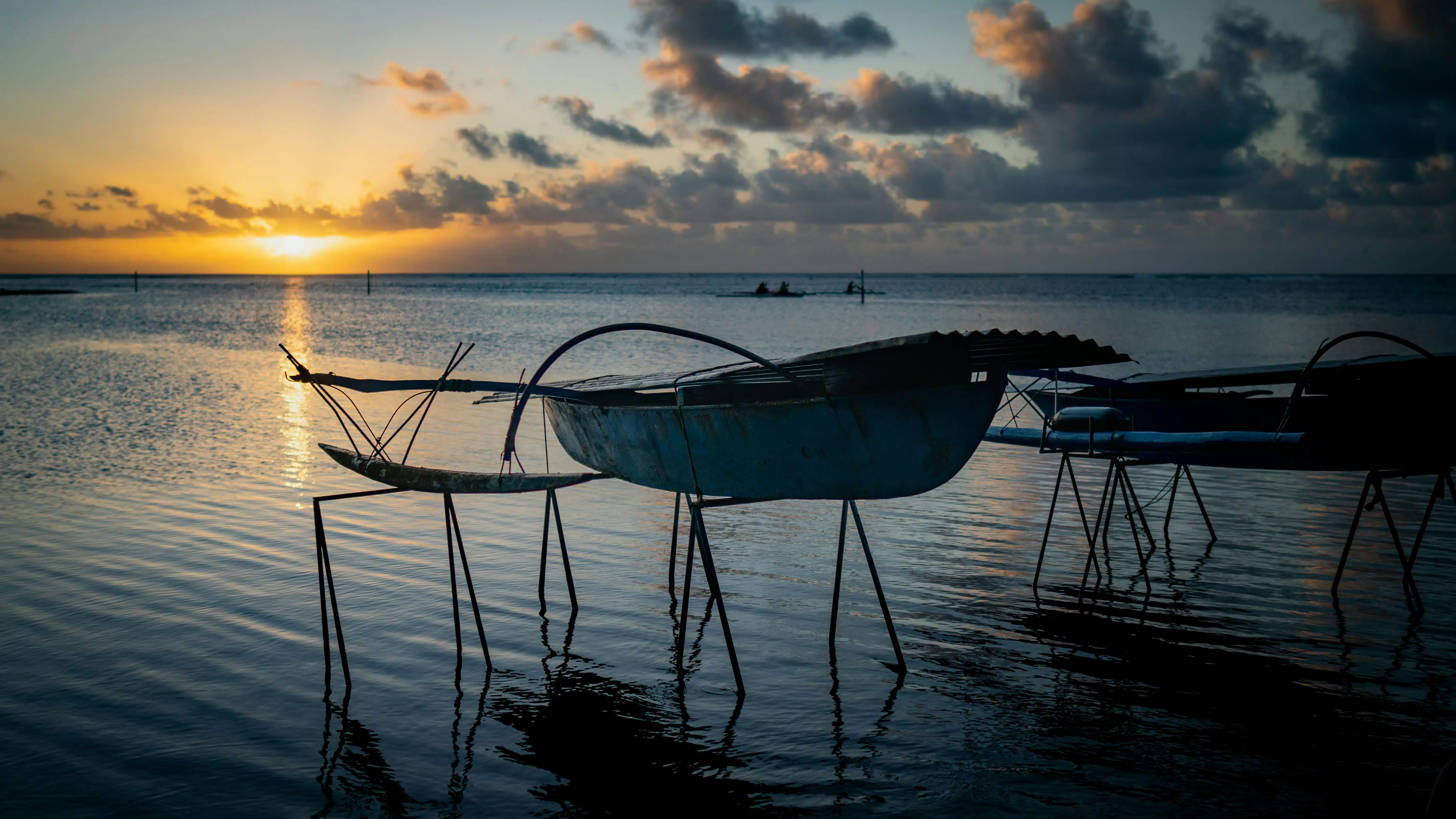 Traditional tahitian method of catching fish