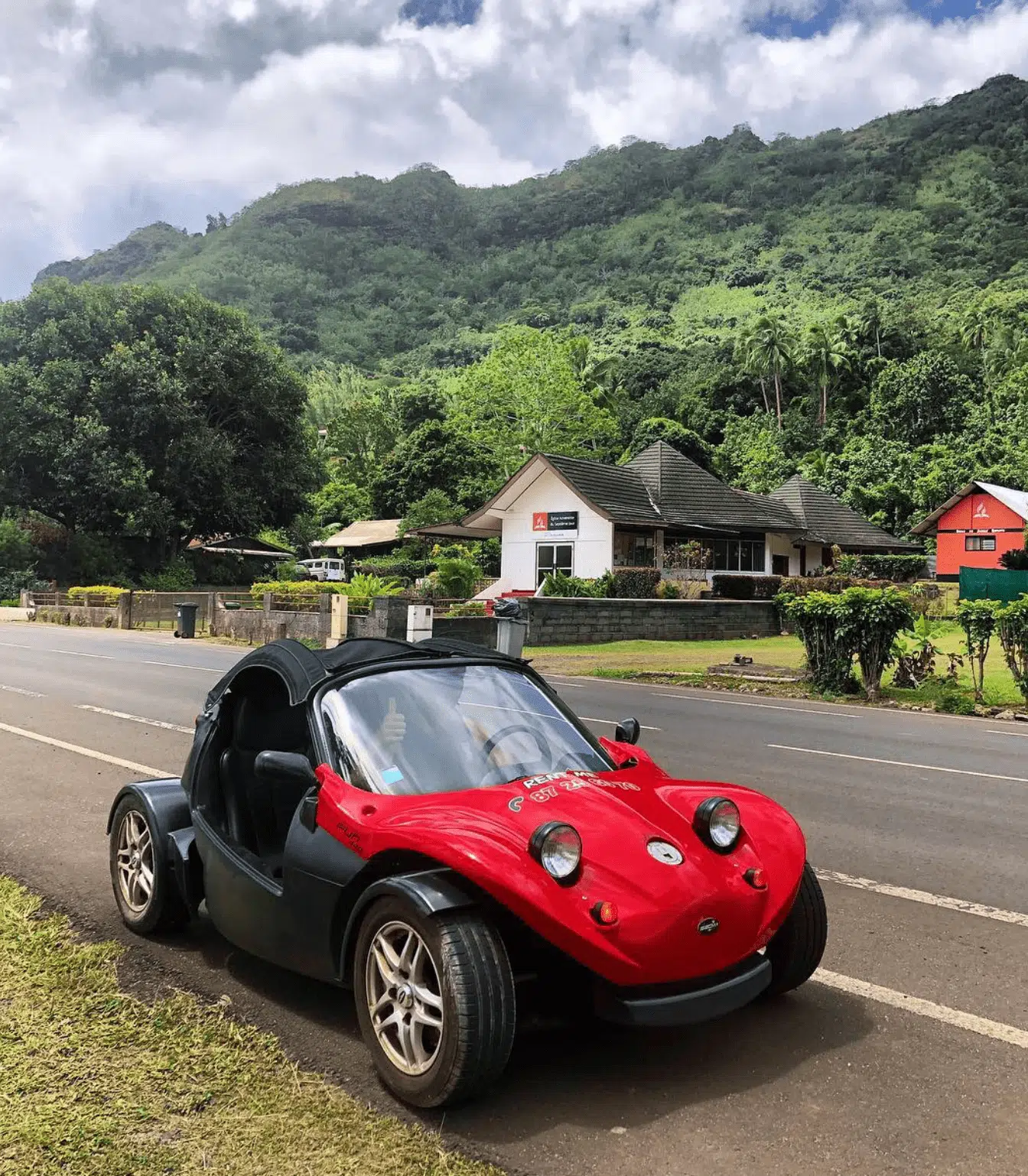 Moorea fun roadster