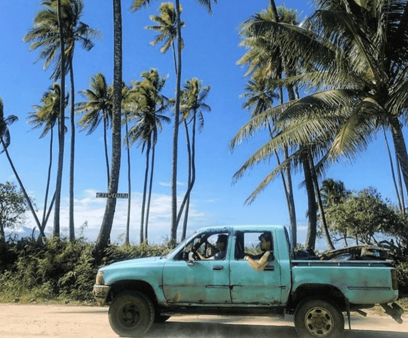 Temae Beach Guide: WHY The Most Beautiful Beach In Moorea? 12 Driving next to the beach.