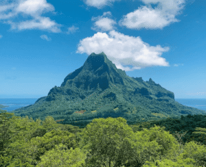 Climbing Mount Rotui (Moorea) in 2026: Full Guide