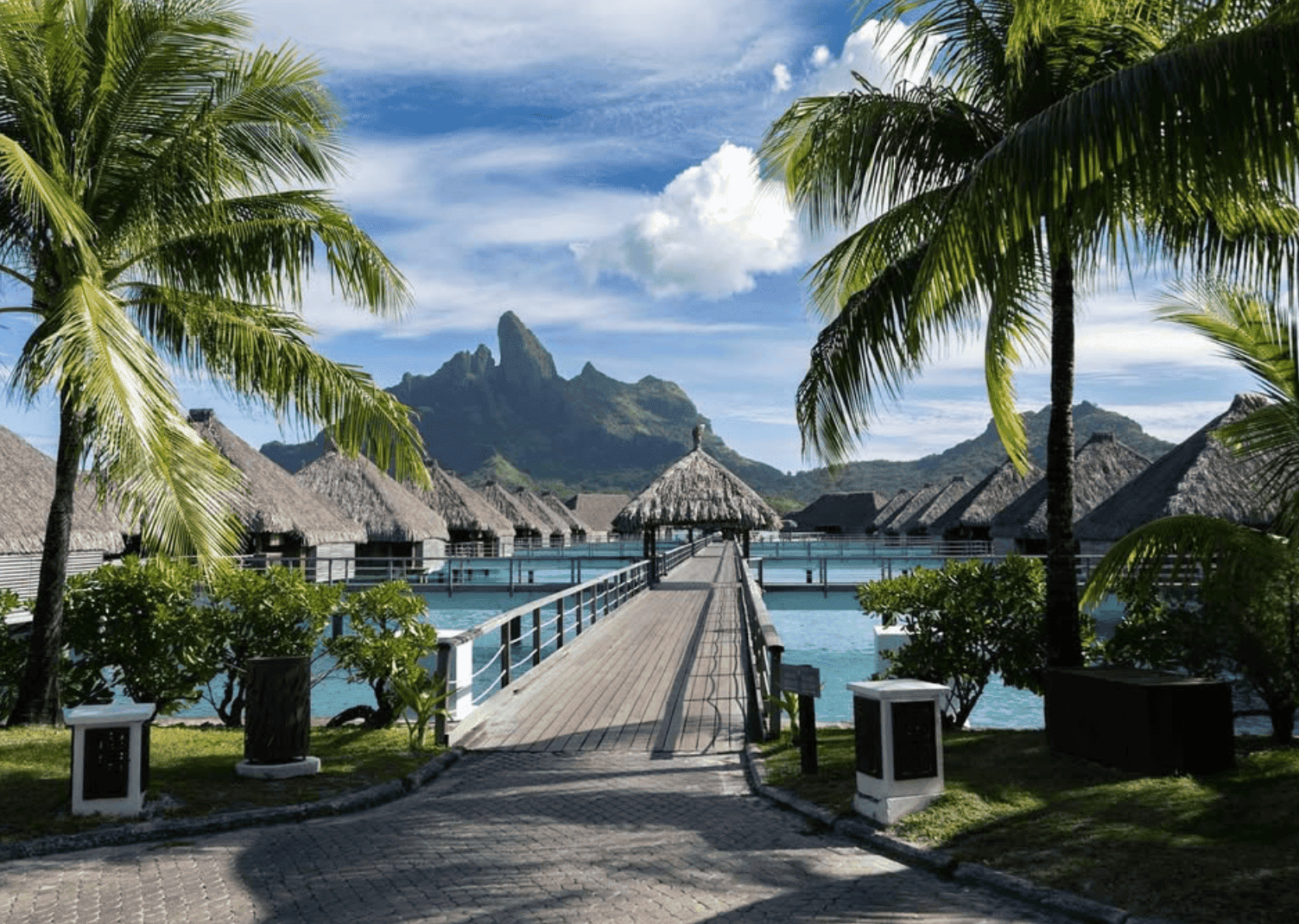 St. Regis Bora Bora Resort Review (2026 Update) 2 St. Regis Bora Bora Resort