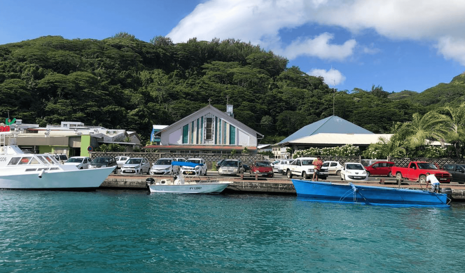 A Complete Guide to Raiatea Uturoa 4 Uturoa harbor.