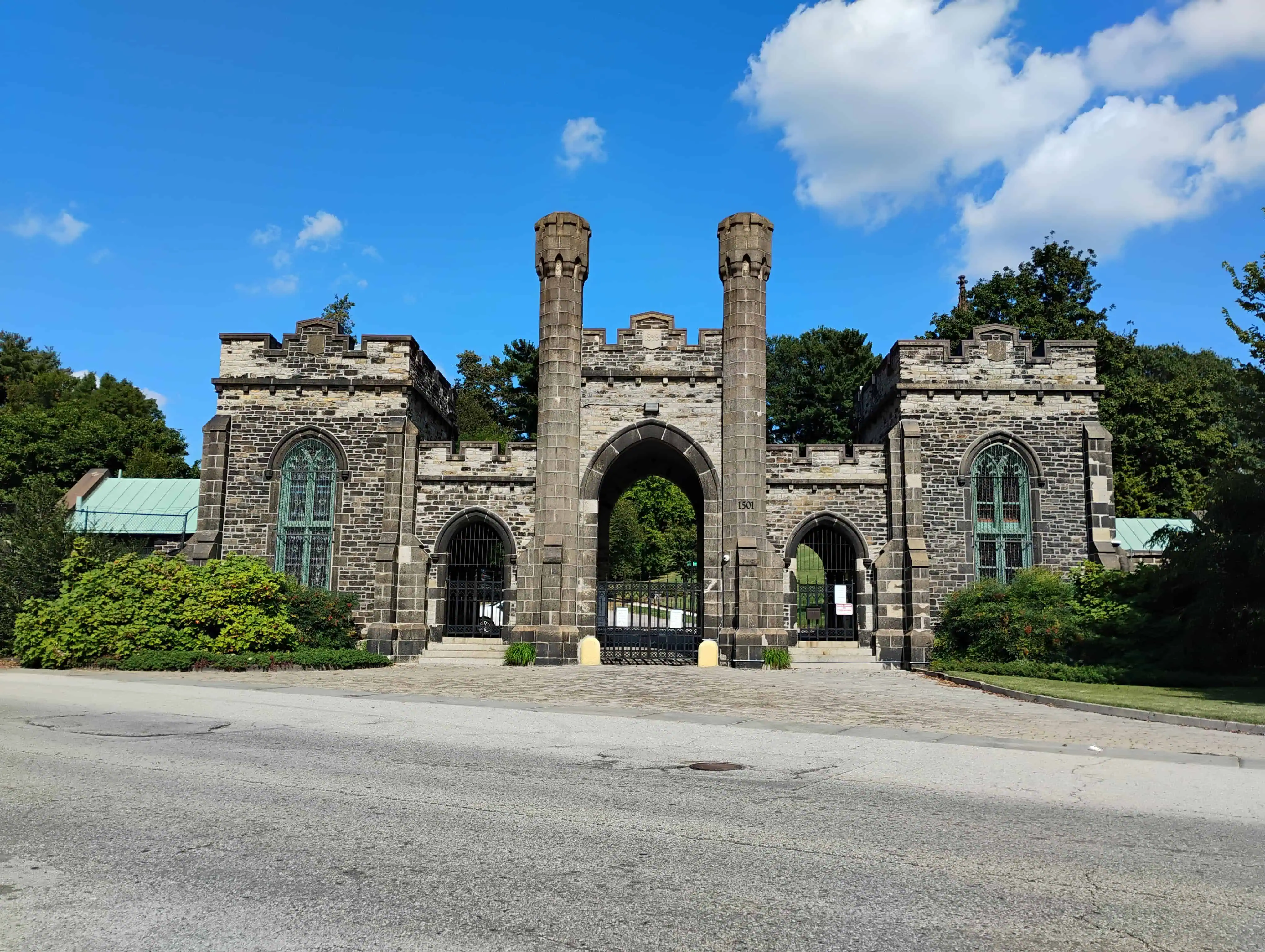 Gatehouse of the Green Mount Cemetery.