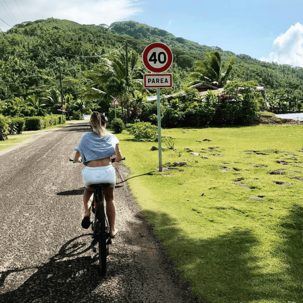 E-bike on Huahine