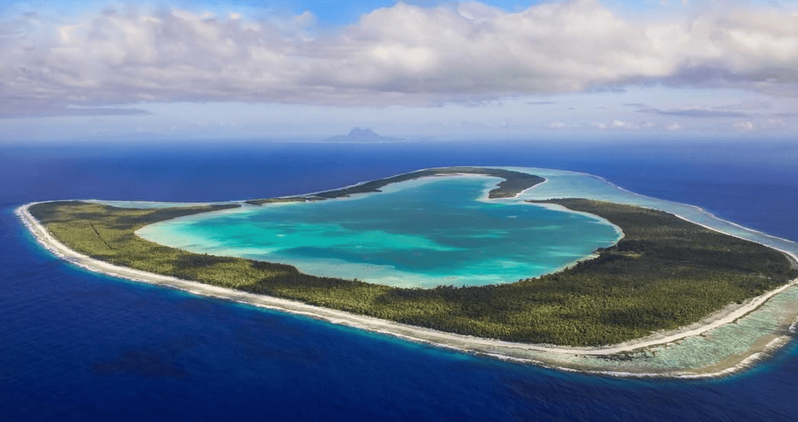 Tupai Island: Visit The Most Romantic Atoll In The World! 2 Tupai island French Polynesia