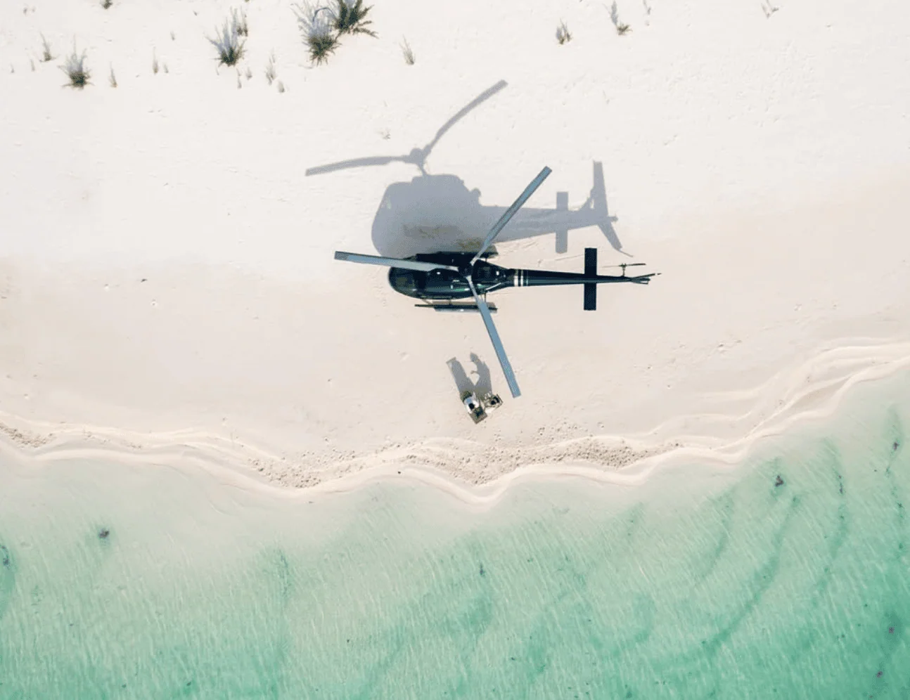 Helicopter tour in Tupai island.